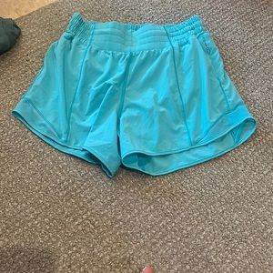 teal lululemon shorts size 6
